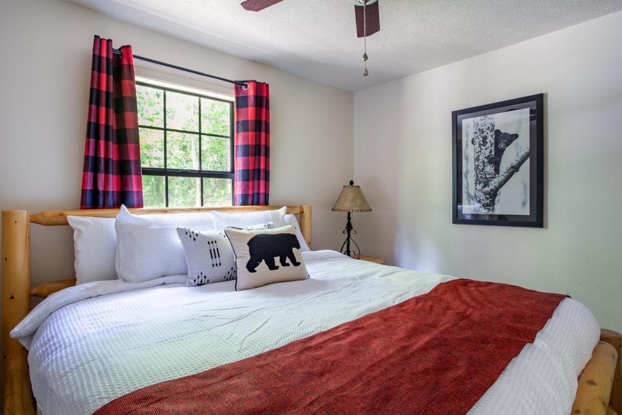 Little Cub Cottage - Mtn Views & Community Pools Gatlinburg Zewnętrze zdjęcie